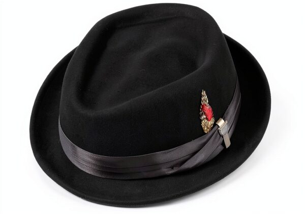 Brixton Cappello Pork Pie in Feltro Nero con Piume – Modello STOUT-1