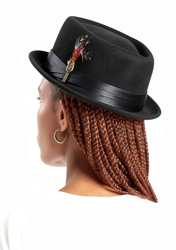 Brixton Cappello Pork Pie in Feltro Nero con Piume – Modello STOUT-2
